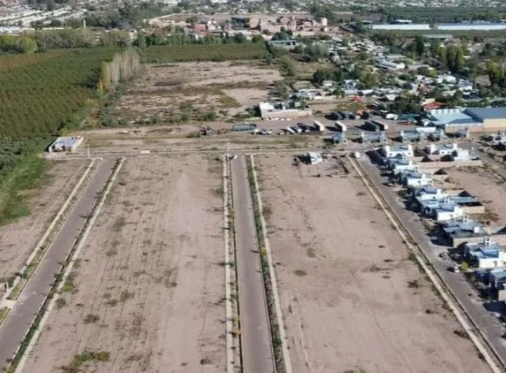 Venta Lote Maipu - 361,47 m Barrio Natania 73 - 2