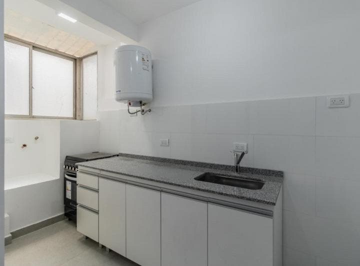 Venta Departamento de 2 Ambientes en Flores - 4