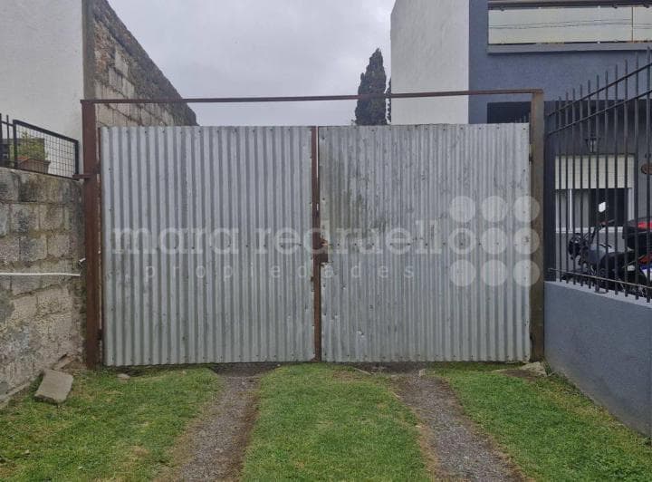 En Venta Lote de Terreno de 700 m Cerca de La Laguna - 2
