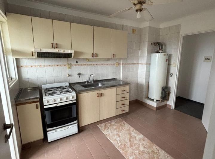 Alquiler Departamento 3 Dorm Zona Parque Kempes - 4