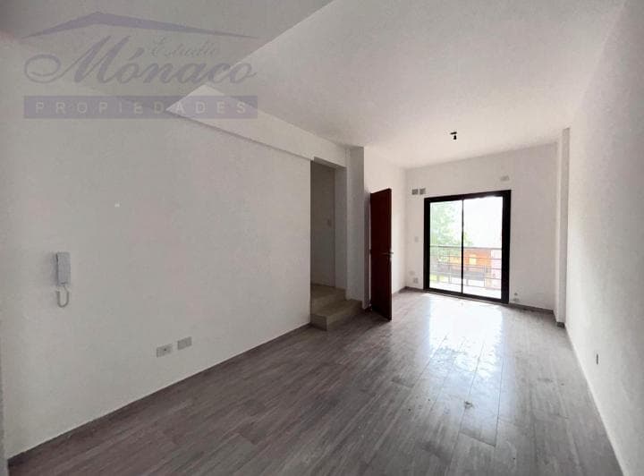 A Estrenar! 3 Amb Duplex Al Frente, con Balcón y Terraza. - 2