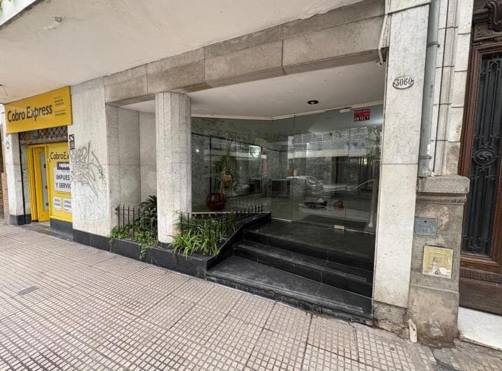 Barrio Norte: Alquiler por 6 Meses a 2 Años 3 Ambientes Amoblado - 2
