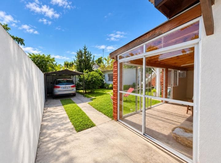 Casa 4 Ambientes con Parque, Galería y Monoambiente Anexo – La Reja - 4
