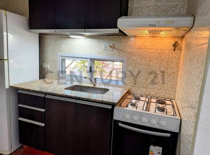 Venta Monoambiente con Cocina Separada Amueblado - 4
