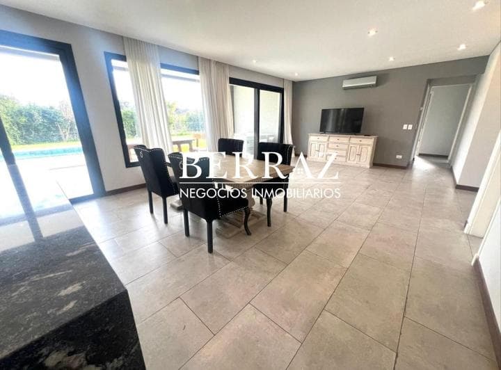 Casa Venta 3 Dorm. Barrio Molinos Sur Lote de 830 m² Haras Santa Maria, Escobar - 3
