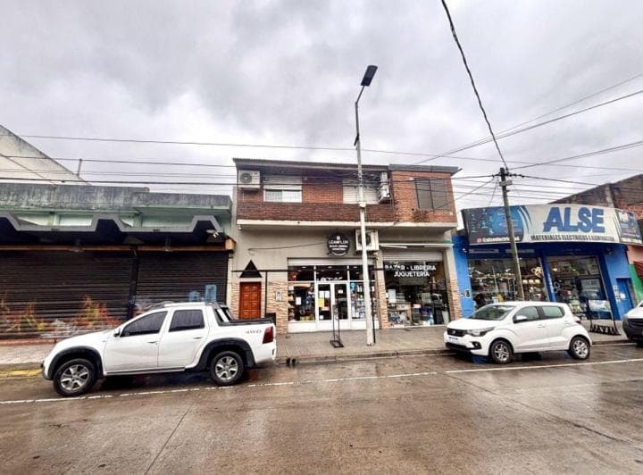Local Comercial en Alquiler – 360 m² – Fabián Onsari 1553, Wilde - 3