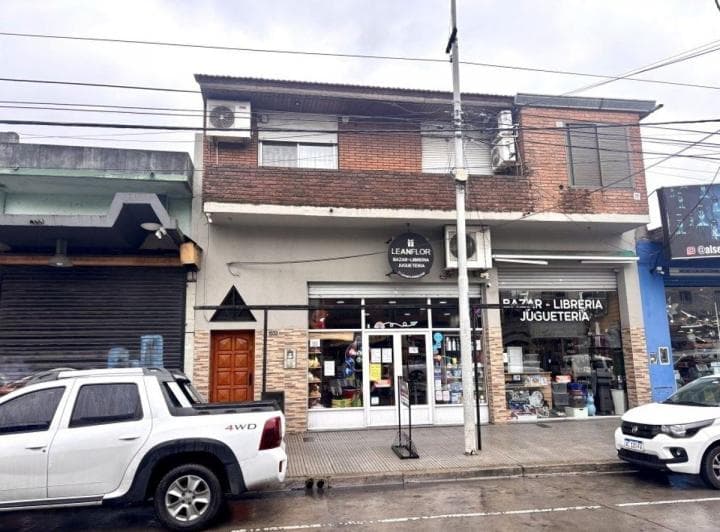 Local Comercial en Alquiler – 360 m² – Fabián Onsari 1553, Wilde - 2