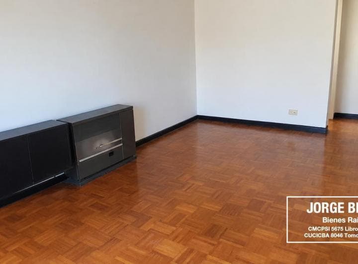 Alquiler Departamento 3 Ambientes con Cochera y Baulera - 2