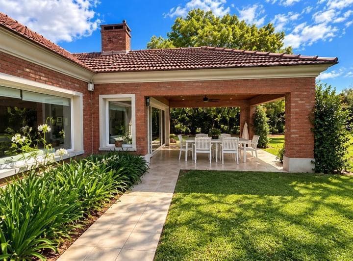 Casa en Venta de 6 Ambientes en Estancias del Pilar, Pilar, Gba Norte - 2