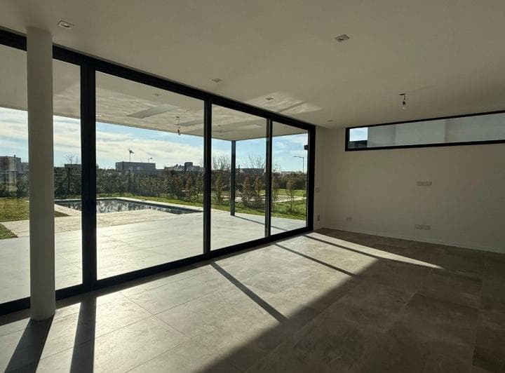 Venta Casa 5 Amb Puertos Ceibos a Estrenar - 3