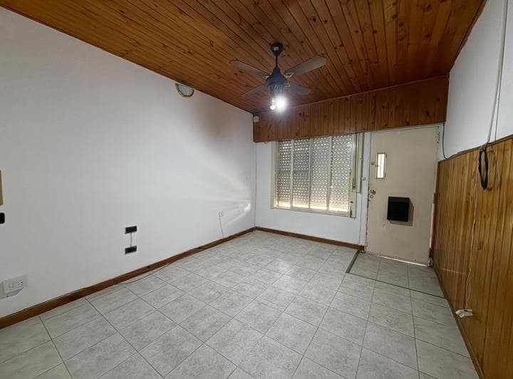 Venta/permuta - Casa 3 Dorm. y Terraza - Barrio Parque Casado - 3