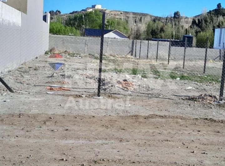 Terreno Zona Sur B° Bella Vista 560 m² - 2