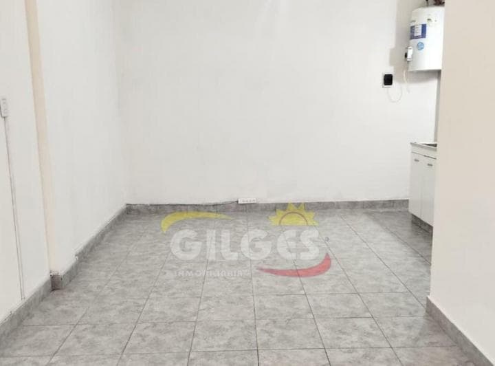 Alquiler de Departamento 1 Ambiente en Ramos Mejia Centrico Muy Buen Estado Apto Profesional - 3