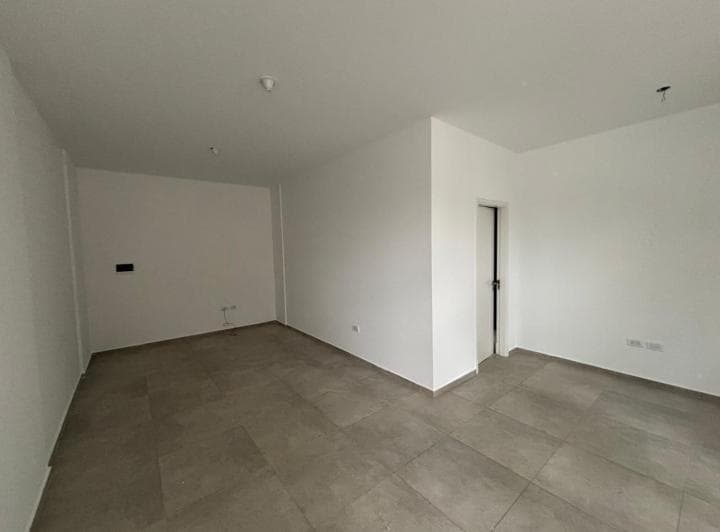 Local Comercial C/baño en Alta Córdoba - Venta y Alquiler - 3