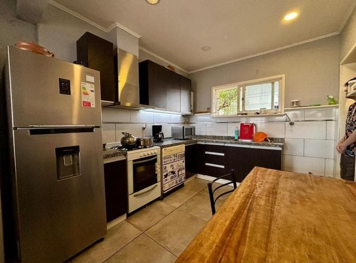 Casa 3 Dorm. Reciclada a Nueva en Los Paraísos - Venta - 5