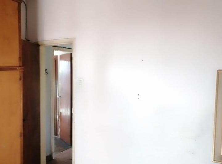 Casa a Refaccionar - Oportunidad - 5