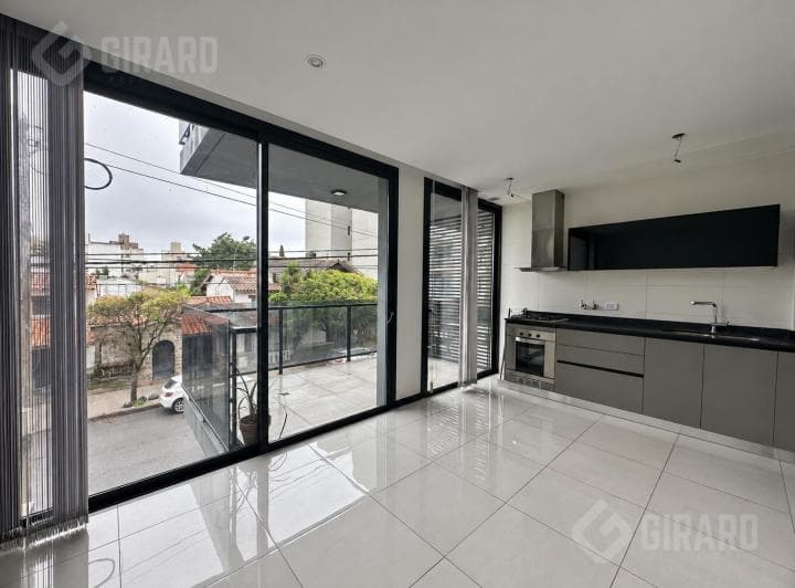 Venta Departamento 2 Ambientes en Zona Guemes - 3