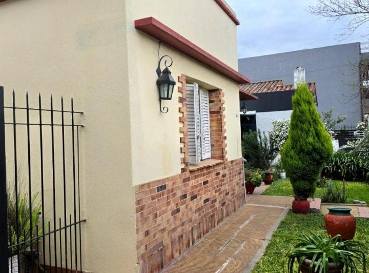 Venta Casa PH 4 Ambientes con Cochera y Jardín en José C. Paz - 3