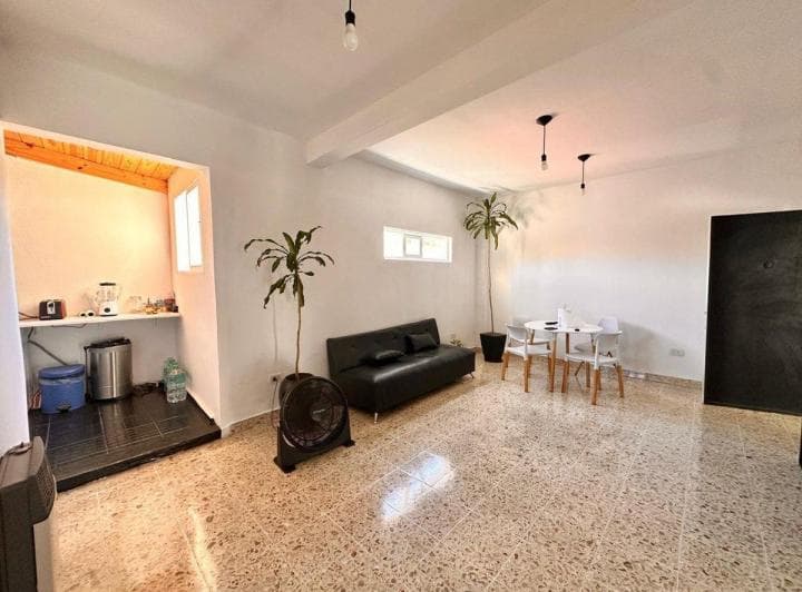 Venta PH 3 Ambientes Flores con Terraza - Apto Cred - 2