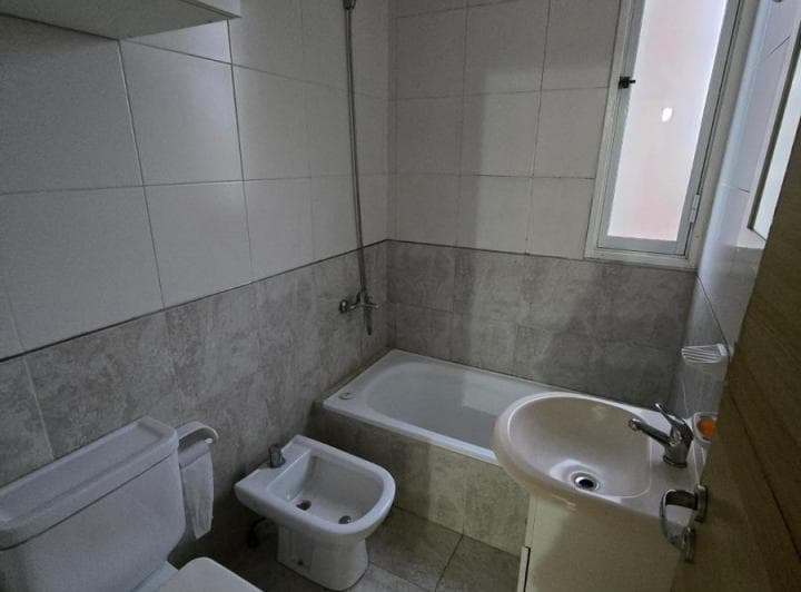 Venta de Departamento 1 Dormitorio Al Frente Barrio Echesortu - 4