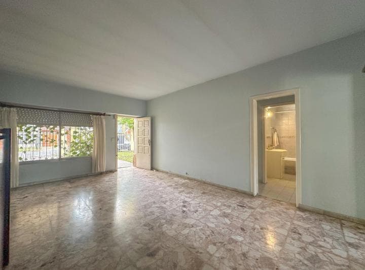 Casa en Venta en Lomas de Zamora 3 Ambientes con Patio - 2