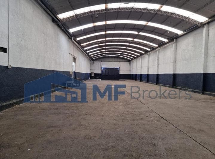 Excelente Galpón en Zona Industrial Ballester - 5