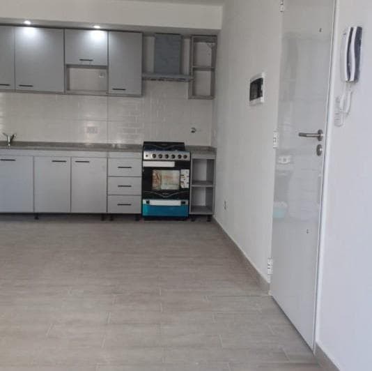 Venta Departamento de 2 Ambientes en San Justo - 2
