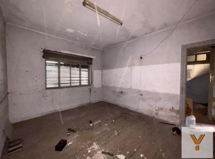 Local en Alquiler - 3 Baños - 326 m - La Plata - 5