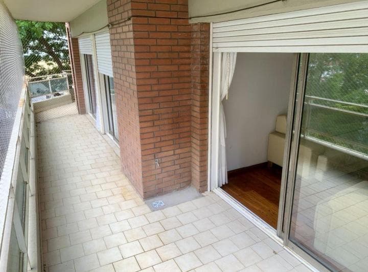 Departamento de 3 Dorm. con Cochera en Alquiler - 4