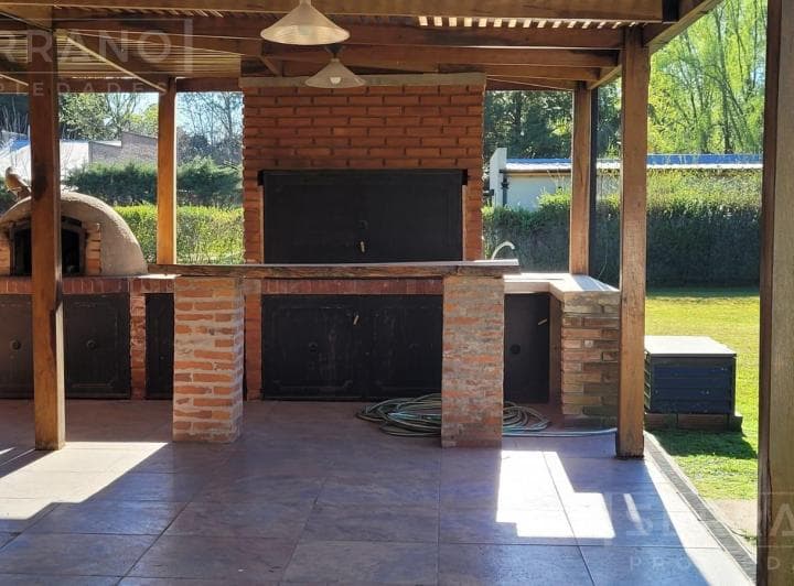 Venta Casa 5 Ambientes Amplio Lote con Piscina Barrio Parque Exaltación, Exaltación de La Cruz - 5