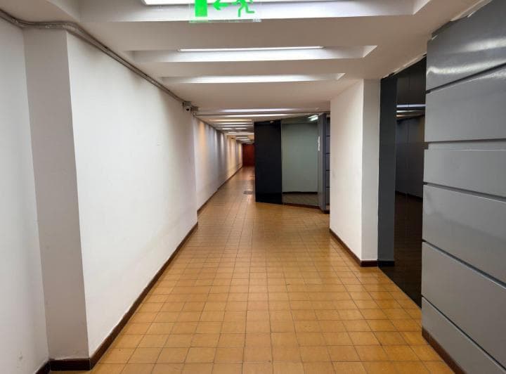 Oficina - Planta Libre + Privado - Centro - 3