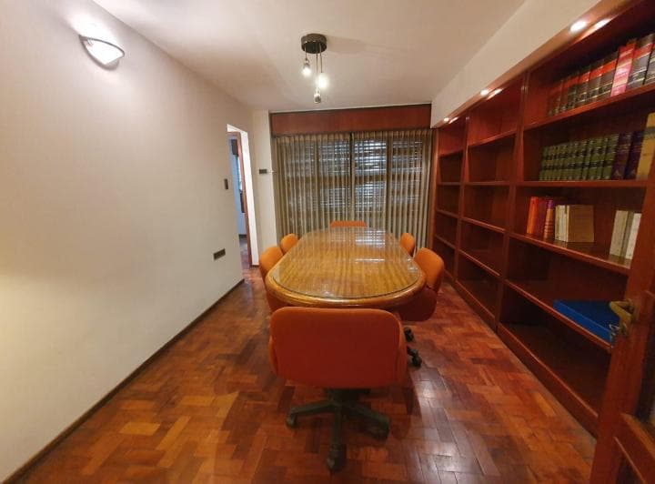 Departamento - 3 Dorm. C/cochera - Frente Patio Olmos - 5