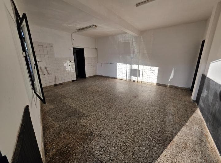 Local Comercial 43,65 m² – PH Sin Expensas – Zona Bº Maipu 1 Secc - 3