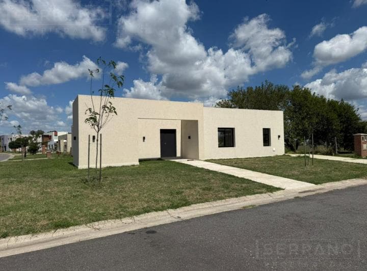 Venta Casa 4 Amb. en San Sebastian Pilar - Vista Al Hipico - 5