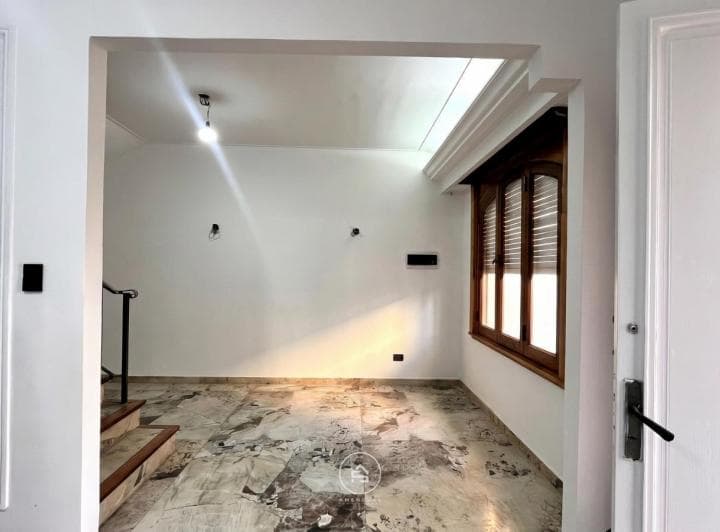 Casa de Estilo en PH - 3 Dorm - Cochera - Calle 116 E/64 y 65 - La Plata - 5
