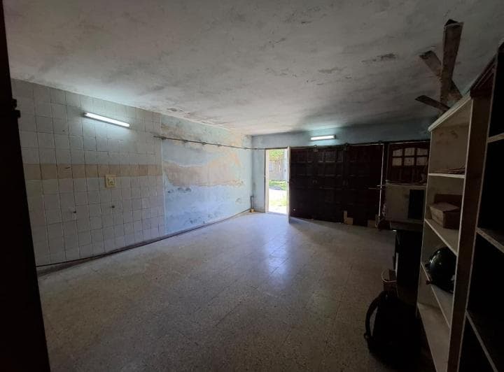 Amplia Casa en Venta con Garaje. Dos Casas en Una. Apto Credito. - 4