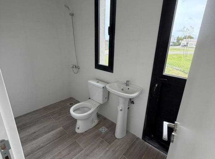 Venta Casa 5 Ambientes Al Río en El Naudir Escobar - 4