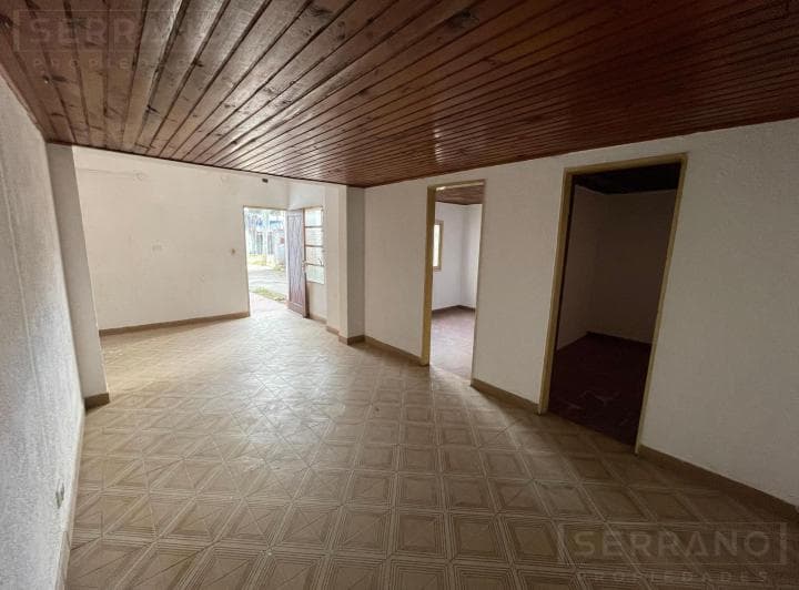Venta Casa 5 Ambientes, con Jardin y Parrilla, Apta Credito - Escobar - 5