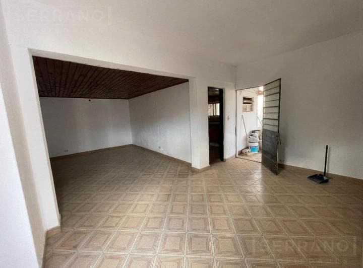 Venta Casa 5 Ambientes, con Jardin y Parrilla, Apta Credito - Escobar - 4