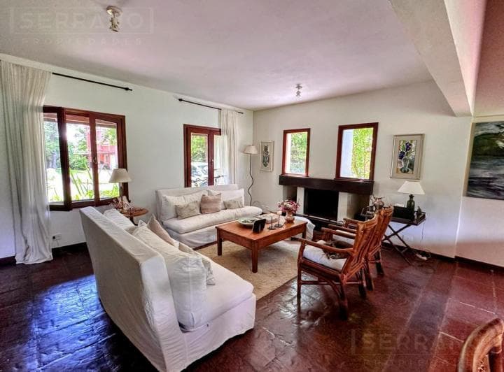 Casa con Piscina en Alquiler Fiestas y Enero 2027 en Estancias del Pilar - 4
