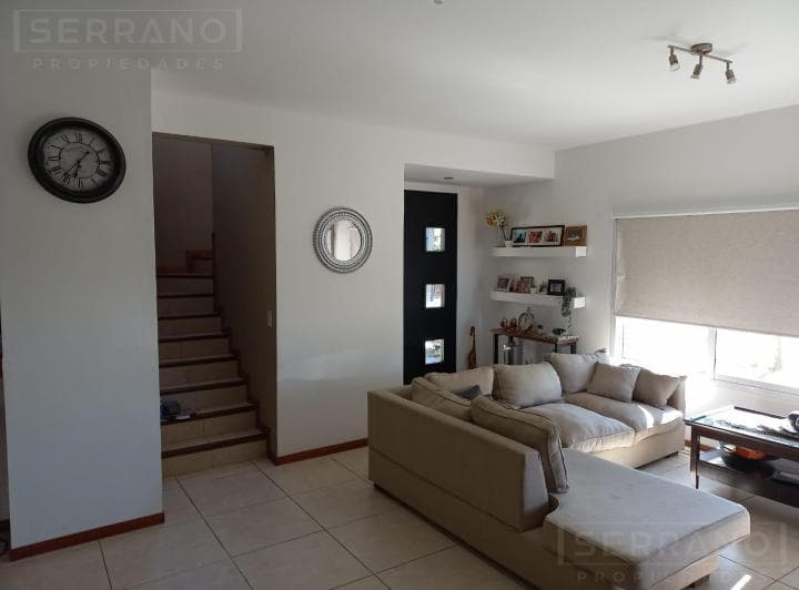 Venta Casa 4 Amb en San Isidro Labrador. Villanueva - 2