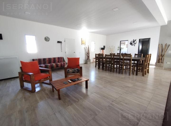 Venta. Casa 5 Ambientes con Pileta, Barrio Parque Parada Robles. Exaltación de La Cruz. - 5