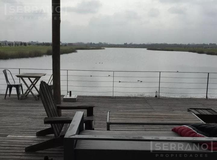 Venta Lote Interno con 20 Mtrs de Espacio Verde en Barrio Nautico El Naudir. - 3