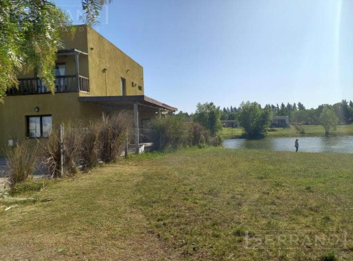 Venta Lote a La Laguna en Barrio Náutico El Cazal Orientación Noroeste. - 2