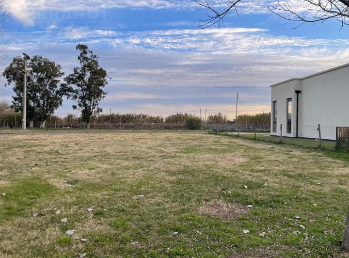 Venta de Lote Interno 764 m² en Haras Santa María, El Molino | Excelente Ubicación - 2