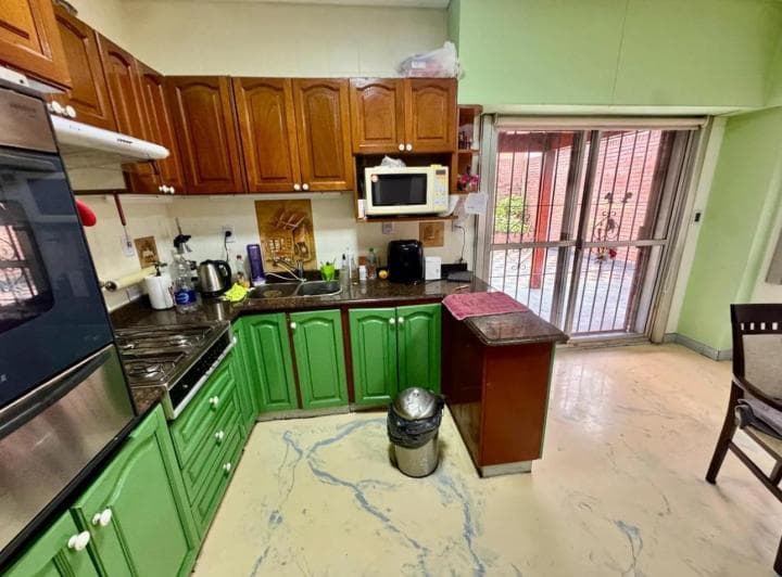 Venta - Casa de 6 Amb. Prof. Vidal 3117 San Andres - 5