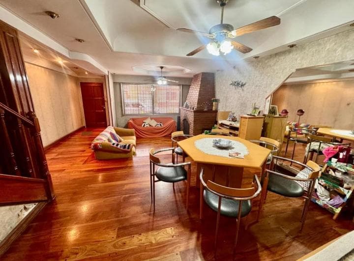Venta - Casa de 6 Amb. Prof. Vidal 3117 San Andres - 2