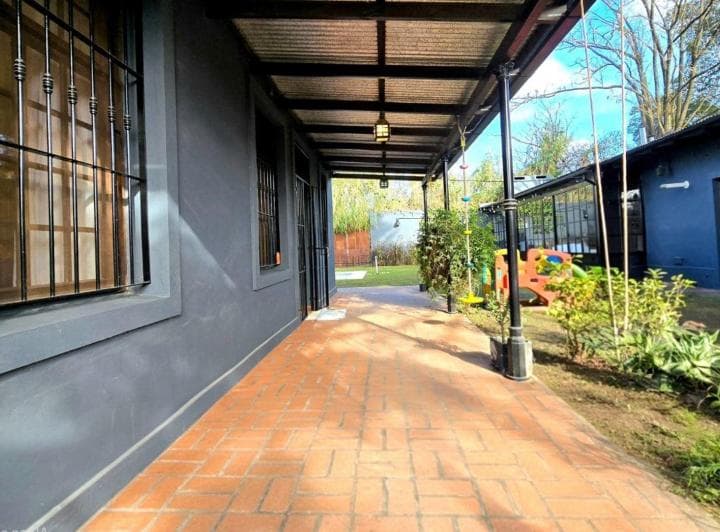 Venta de Casa Reciclada Quincho Pileta Maschwitz - 4