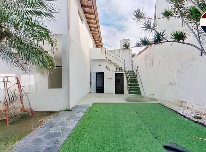 Casa en Venta Quilmes Centro Parque 6 Ambientes - 2
