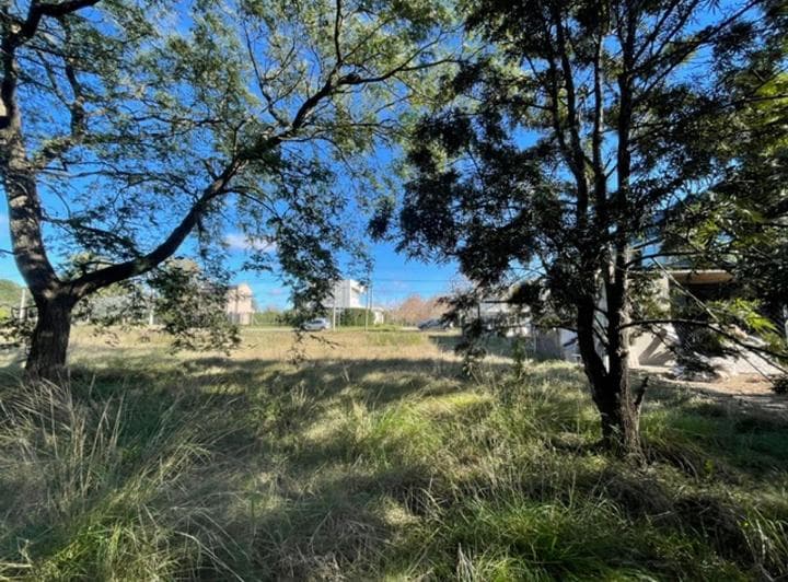 Lote a La Venta en Barrio Angosto, City Bell. - 2